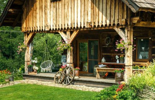 Czarna House | Miejsce po Dworze