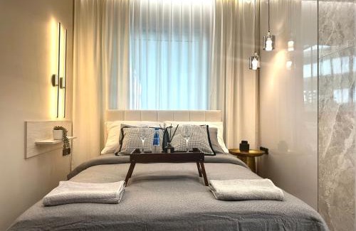 Srodmiescie Apartment | MIESZCZAŃSKA 10 Apartment~ CENTRAL PARK ~Self Check-In 20h