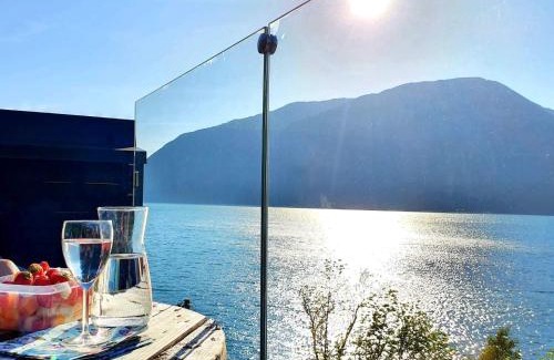 Etne Cabin | Mikrohyttene i Åkrafjorden