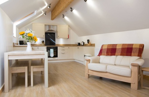 St Teath Cottage | Milking Parlour, modern barn conversion. Nr Tintagel, Bude, Padstow & beach.