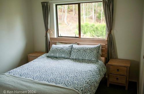 Kaimarama House | Mill Creek Cottage