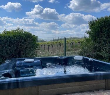 Waterlooville House | Mill Down Cottage Vineyard Retreat