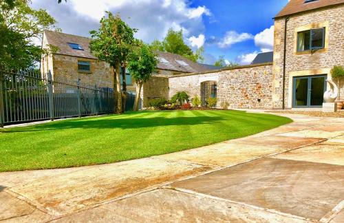 Bakewell Apartment | Millstream Mews - Fiddlesticks