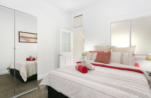 Auchenflower House | Milton Mews Townhouses - Family/Pet Friendly and only 5km from the Brisbane CBD
