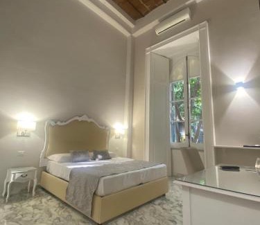 Vomero Bed & Breakfast | MILUAR Luxury B&B - Vanvitelli