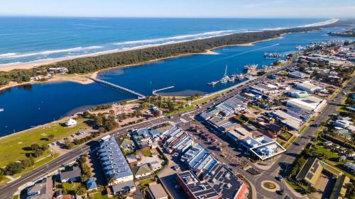 Lakes Entrance Apartment | Mimada Escape