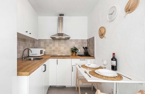 Los Cocoteros Apartment | Mindful Serenity Cove Escape by Bayside Rentals