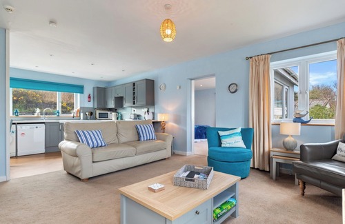 Garn Fadryn Cottage | Min y Traeth (By the Beach)