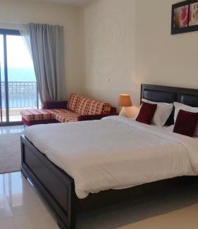 Al Kubus Apartment | Mina Al Fajer