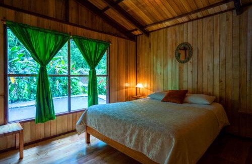 Mindo Cabin | Mindo Lago Hotel Destino