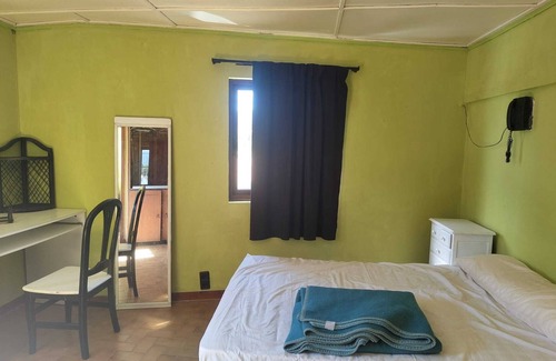Salcidos Apartment | Mini apartment with bathroom, privacy and basic services, comfortable and well located.