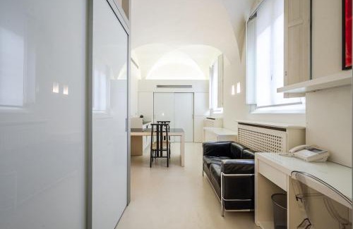 Old Town Apartment | Mini-loft just steps from the Duomo of Modena