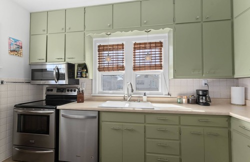 Sioux Falls House | Mint House at Japanese Gardens