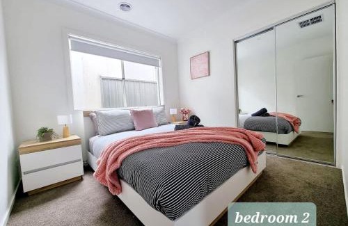Berwick House | Minta Estate 4bedrooms Berwick home no sharing