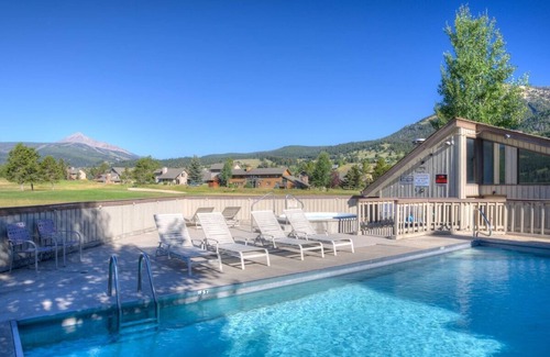 Big Sky Condo | Minutes away from Big Sky Resort! Incredible mountain view from golf course.