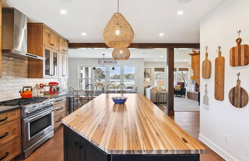 St. Michaels House | Minutes from Downtown St. Michaels | Pool | Kayaks | 350 Ft of Shoreline | Luxur