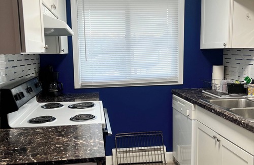 Fairview Apartment | Minutes from downtown Anchorage quiet, gorgeous two bedroom!