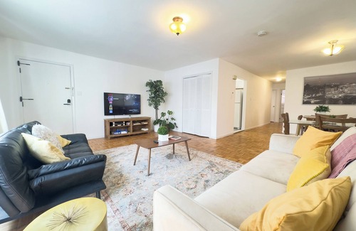 West New York Apartment | Minutes to NYC convenient and spacious