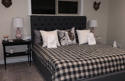 Tahoe Paradise House | Minutes to Sierra. Kirkwood, Heavenly. New Home in South Lake Tahoe!