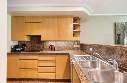 Port Douglas Villa | Mirage Resort Villa 112 with access to Sheraton Facilities
