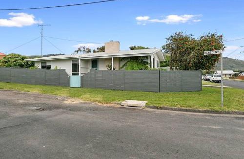 Apollo Bay House | Miren Cottage Holiday Home Free Wi-Fi