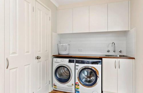 Apollo Bay House | Miren Cottage Holiday Home Free Wi-Fi