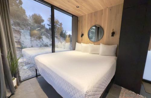 Orderville House | Mirror Mountain at East Zion Resort