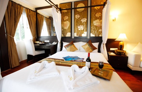 Embassy District Hotel | Mirth Sathorn Hotel