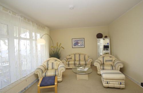 Gohren Apartment | mit Meerblick und Balkon, gratis Nutzung vom AHOI Erlebnisbad und Sauna in Sellin - Panorama Göhren FeWo 11