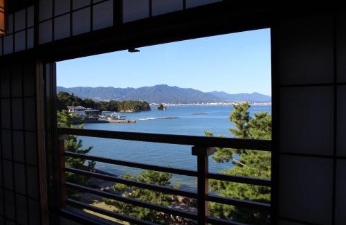 Hatsukaichi Hotel | Miyajima Seaside Hotel