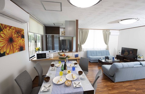Miyakojima House | Miyakojima White House Annex
