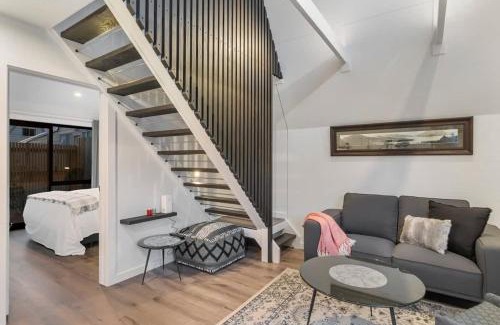 Arrowtown Ski Chalet | MJ's Cottage Arrowtown