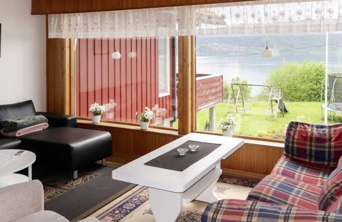 Florø Apartment | Mjellhaugen by Interhome