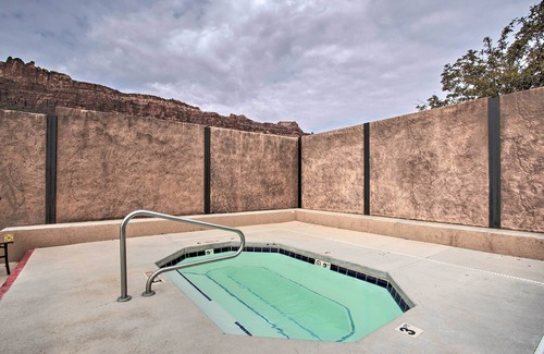 Moab South Valley Cottage | Moab Retreat: 10 Mi to Arches National Park!