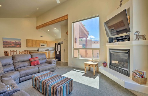 Moab South Valley Apartment | Moab Townhome w/Pool Access + Stunning Mtn Views!