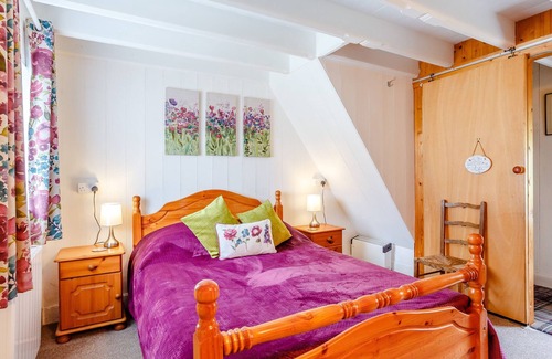 Glen Urquhart Cottage | MOALNACEAP, pet friendly, with open fire in Beauly