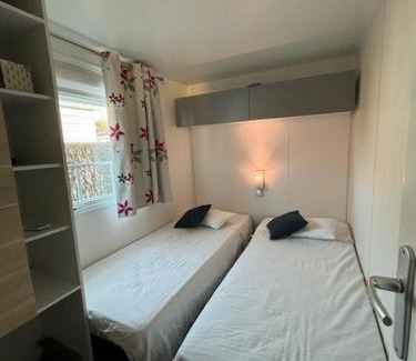 (le) Mesnil Hue House | Mobil home dans Parc Résidentiel de Loisirs