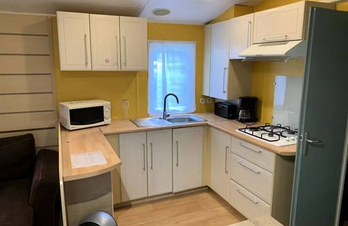 Sadirac House | Mobil-Home Tournesol 3 Rooms 5 People Air-conditioned + TV