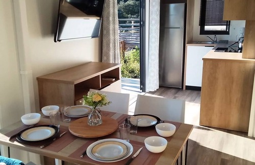 Calvisson House | Mobile-home 2 bedrooms - Premium 4 to 5 persons - 4 pers. included in the price