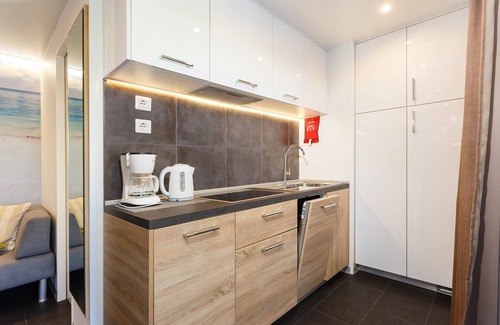 Lanterna House | Mobile Homes FKK Nudist Camping Solaris