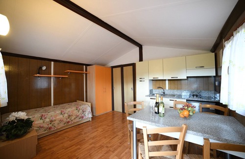 Villanova d'Albenga House | Mobiler Rückzugsort inmitten Liguriens