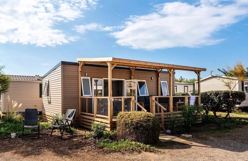 Les Mazures House | Mobilheim A/C