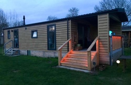 Loitz Other | Mobilheim im Amazonas Camp - viel Platz und Komfort