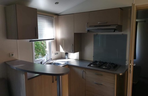 Ivry-la-Bataille House | Mobilhome 3 bedrooms 6 people TV Clim plot XL quiet camping 3 *