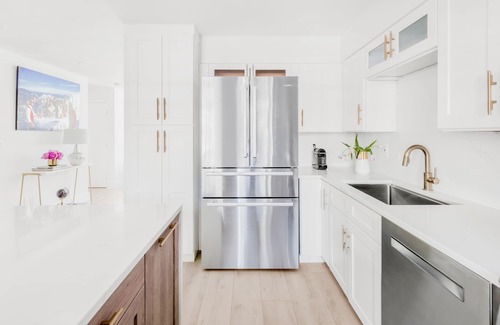 Aspen Condo | Moby House Aspen: A Curated Retreat w/2BR/2BA , AJAX Views n in the Aspen Core