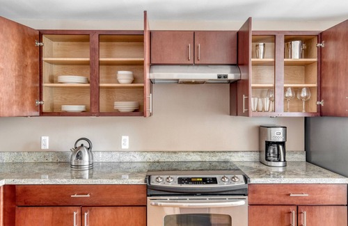 Foggy Bottom Apartment | Mod Foggy Bottom 1BR w/Gym, Pool, nr. Rock Creek Park, by Blueground
