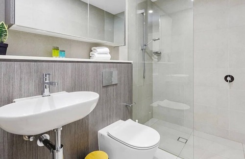 Sydney Olympic Park Apartment | Modern 1 Bed Apt | OP | MHS