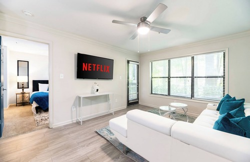 Atlanta Apartment | Modern 1-Bedroom Apartment 20 Minutes from Downtown
