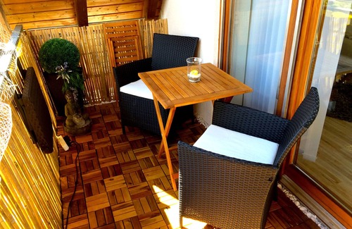 Meersburg Apartment | Modern 1-room apartment with balcony and lake and mountain view and Internet/WLAN