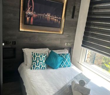 Hillrise Apartment | Modern 1Bedroom Studio in London Center